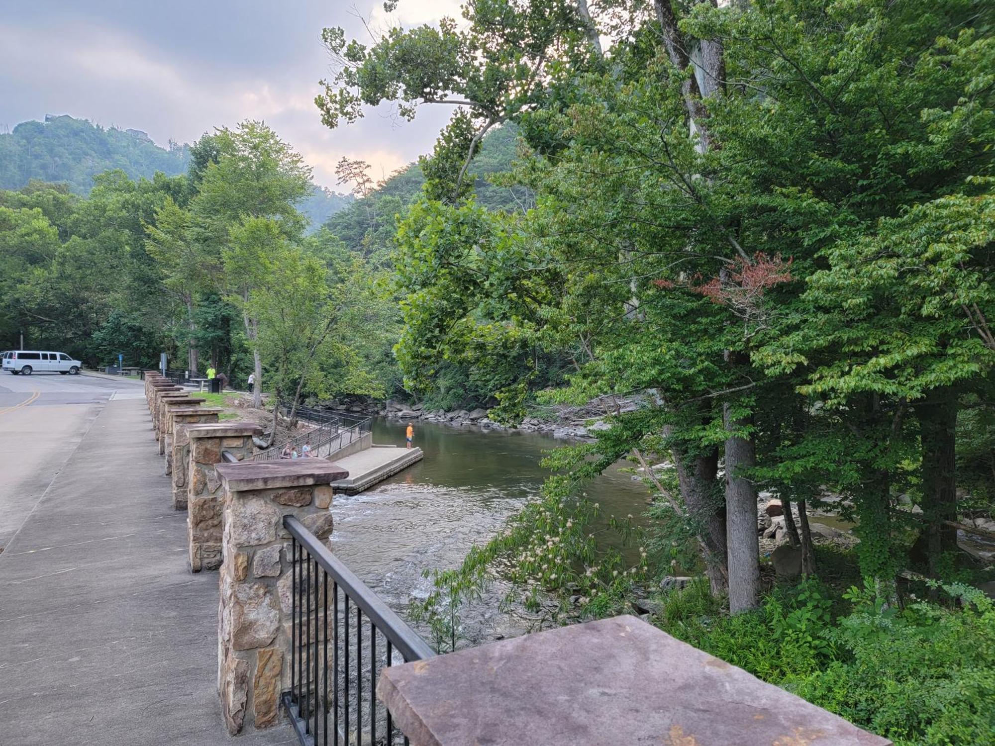 Bear Necessities, Luxury 5Bd Mtn Views, Hot Tub, Many Bear Sightings Villa Gatlinburg Buitenkant foto
